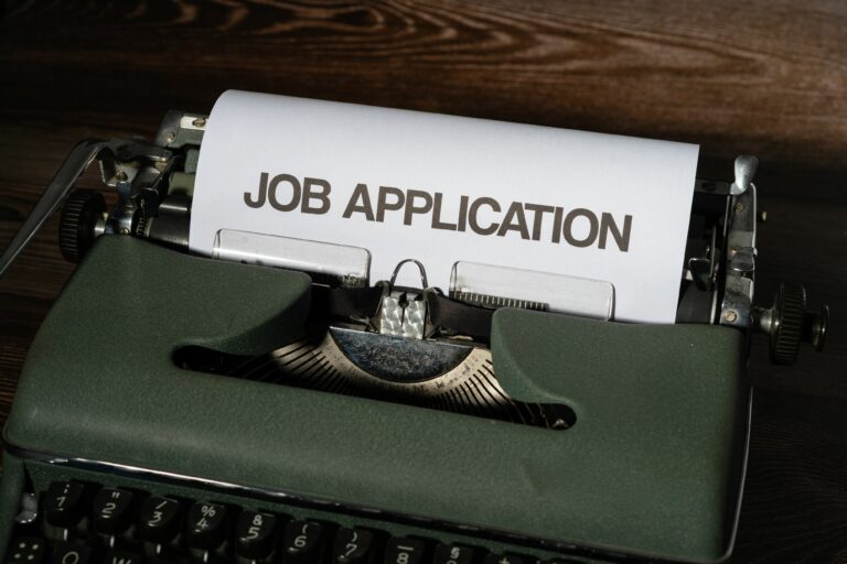 Een job application die binnenkomt in een eigen database of in een ats